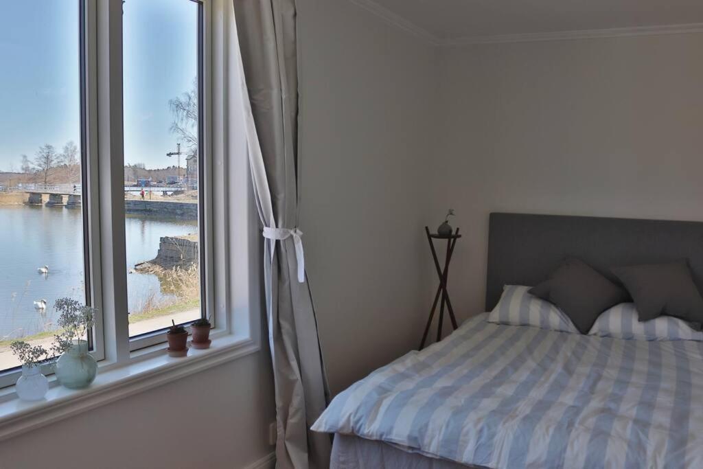 Captivating Harbor View Suite เอิสท์ฮัมมาร์ ภายนอก รูปภาพ